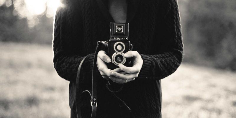 《最终幻想9》的回归原点：古典幻想美学、角色职业定位与佐恩之殇的叙事魅力