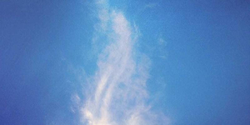 《最终幻想》召唤兽演变史：从像素图腾到电影级演出的RPG视觉革命